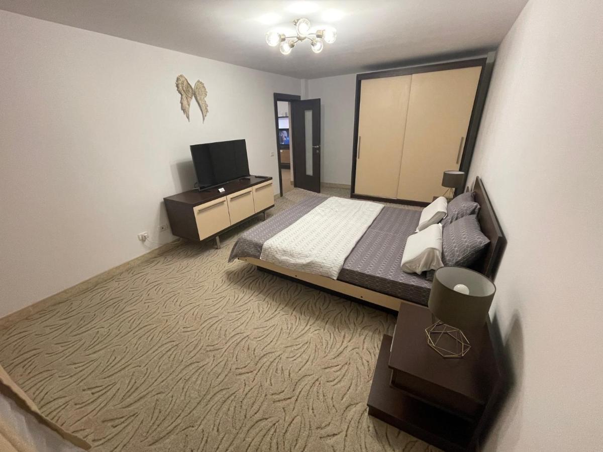 Delize Rent Mamaia Apartment Bagian luar foto